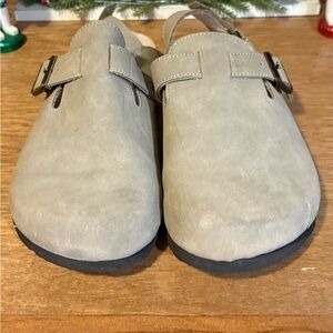 Sonoma Tan Footwear